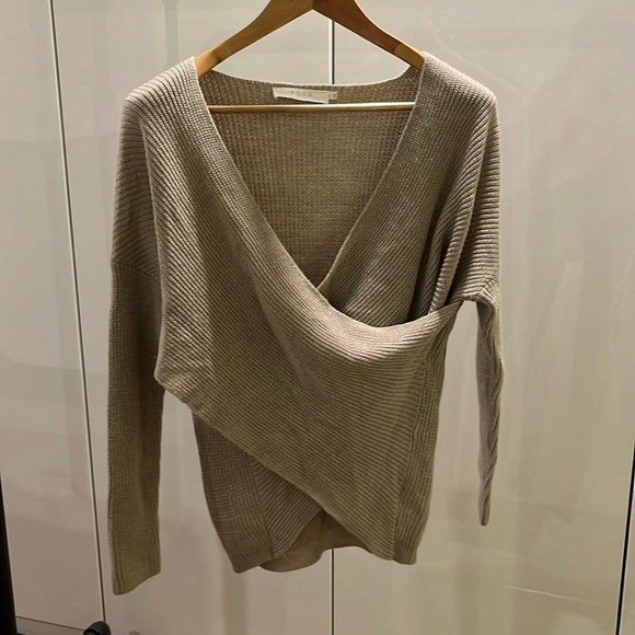 ASTR The Label - Knit Sweater - Picture 1 of 4